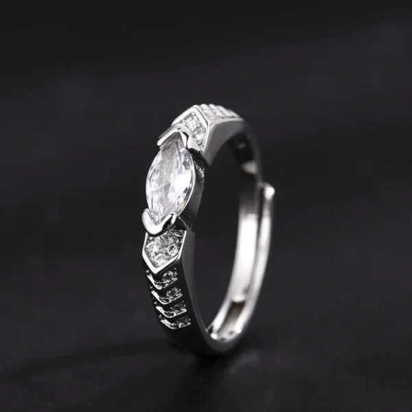 AEXZR™ Magnetology Moissanite Diamond Ring